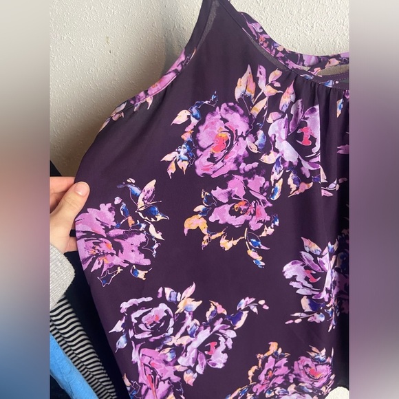 Torrid Size 2 Georgette Sharkbite Hem Swing Cami Purple Floral Tank Top 2X - Picture 7 of 8